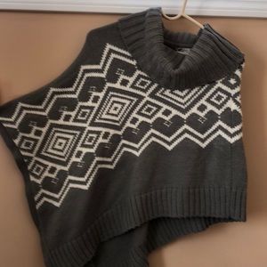 Sonoma gray and white cowl neck poncho.